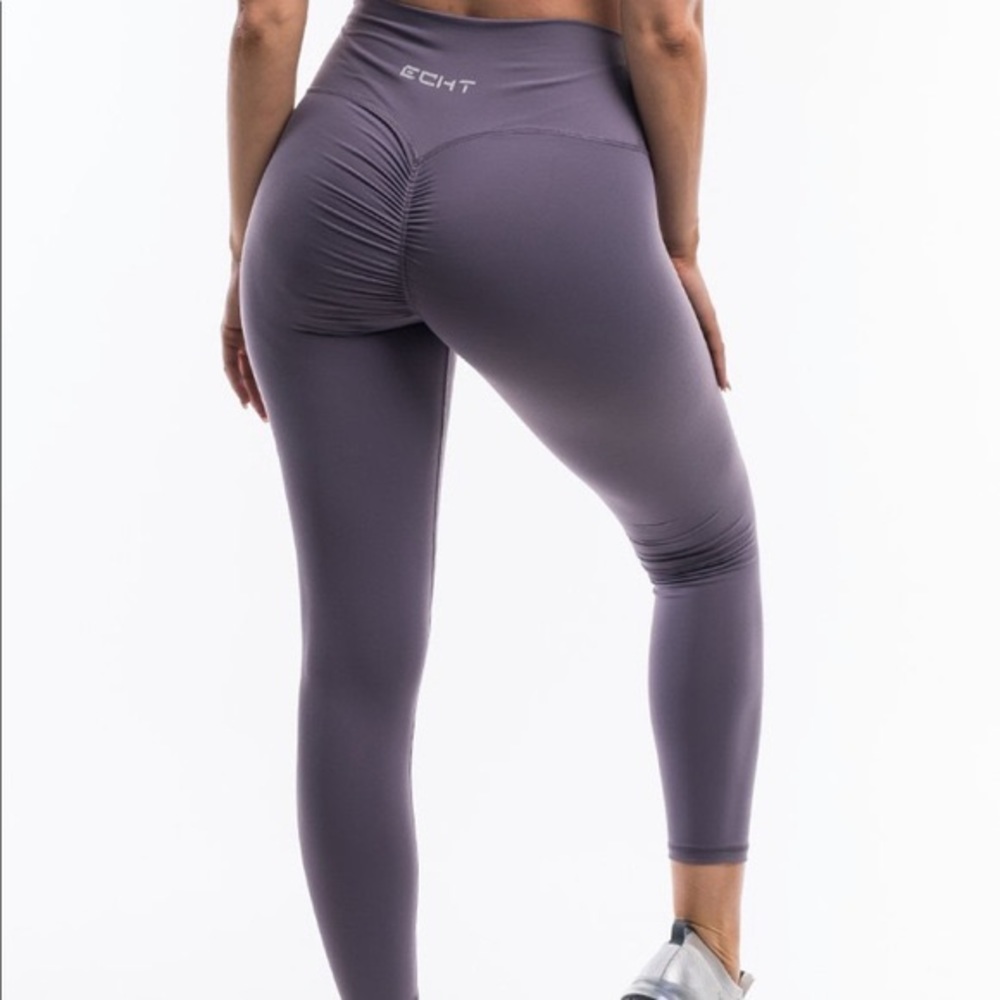 ECHT SCRUNCH BUTT LEGGING